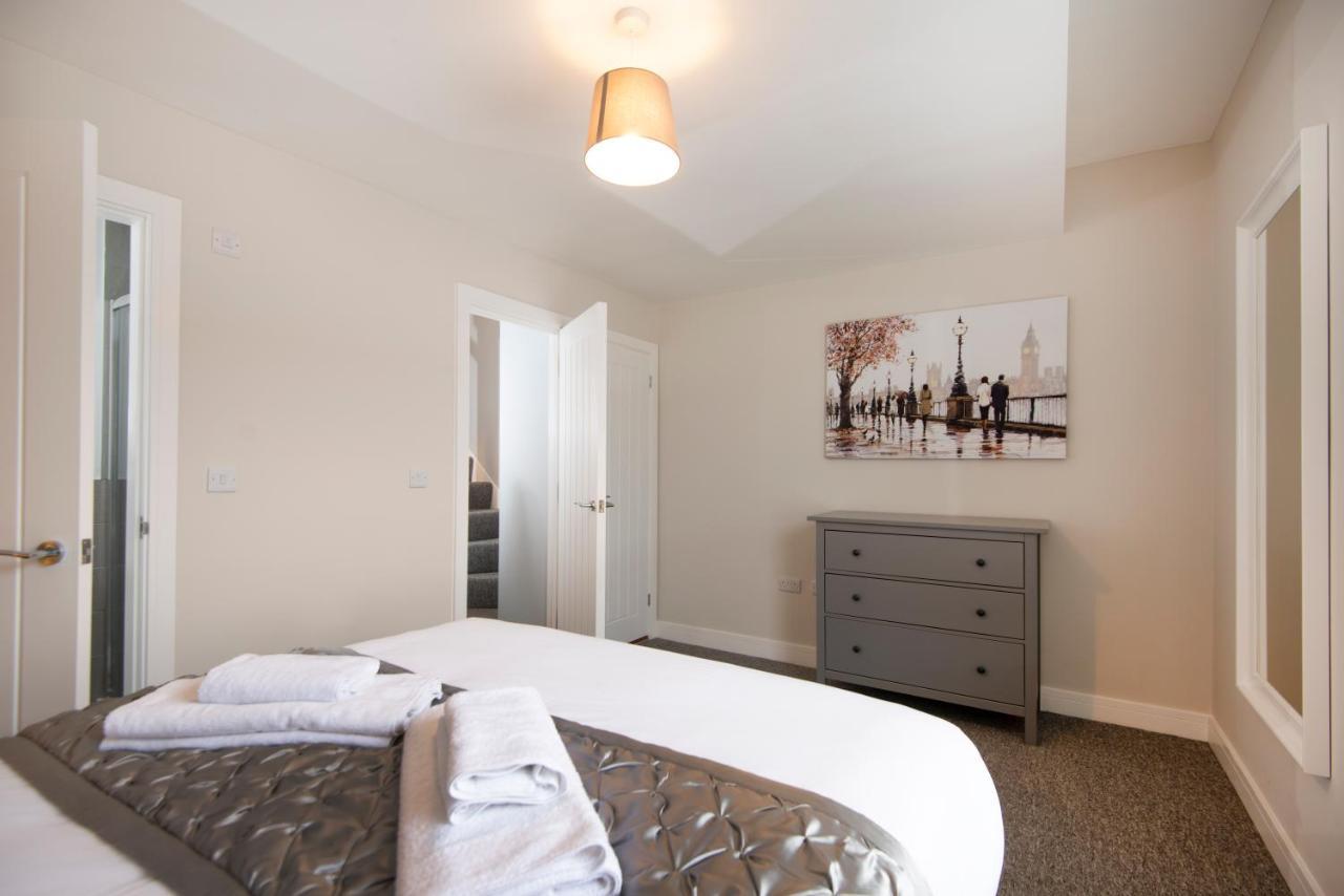 Harold House - Modern Open Plan 4 Bedroom, 3 Bathroom House In Central Southsea, Portsmouth Exterior foto